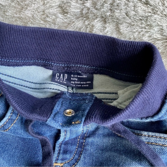 Gap Baby Denim Jeans Size 6-12 Months - Picture 3 of 4
